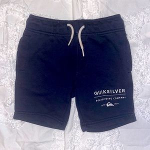 QUICKSILVER 🌊 Boys Shorts
